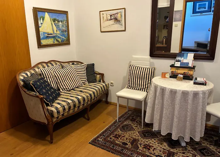 Ivana Appartement *